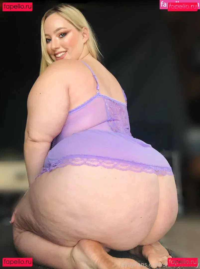 snowycakesy Onlyfans Photo Gallery 