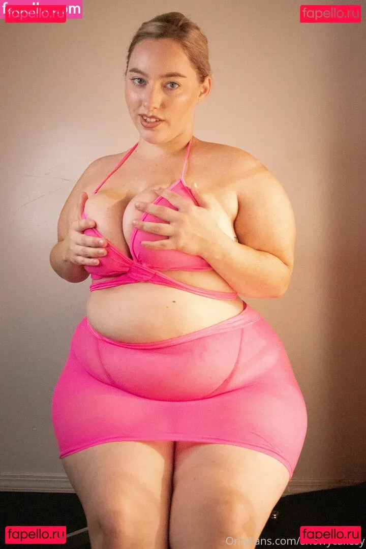 snowycakesy Onlyfans Photo Gallery 