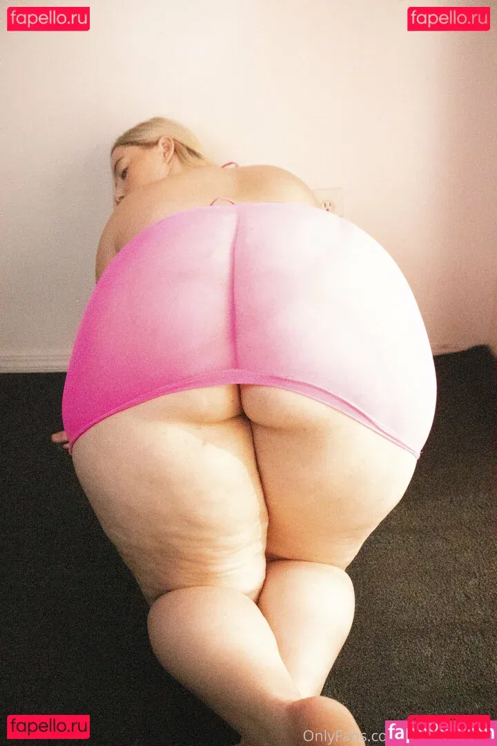 snowycakesy Onlyfans Photo Gallery 