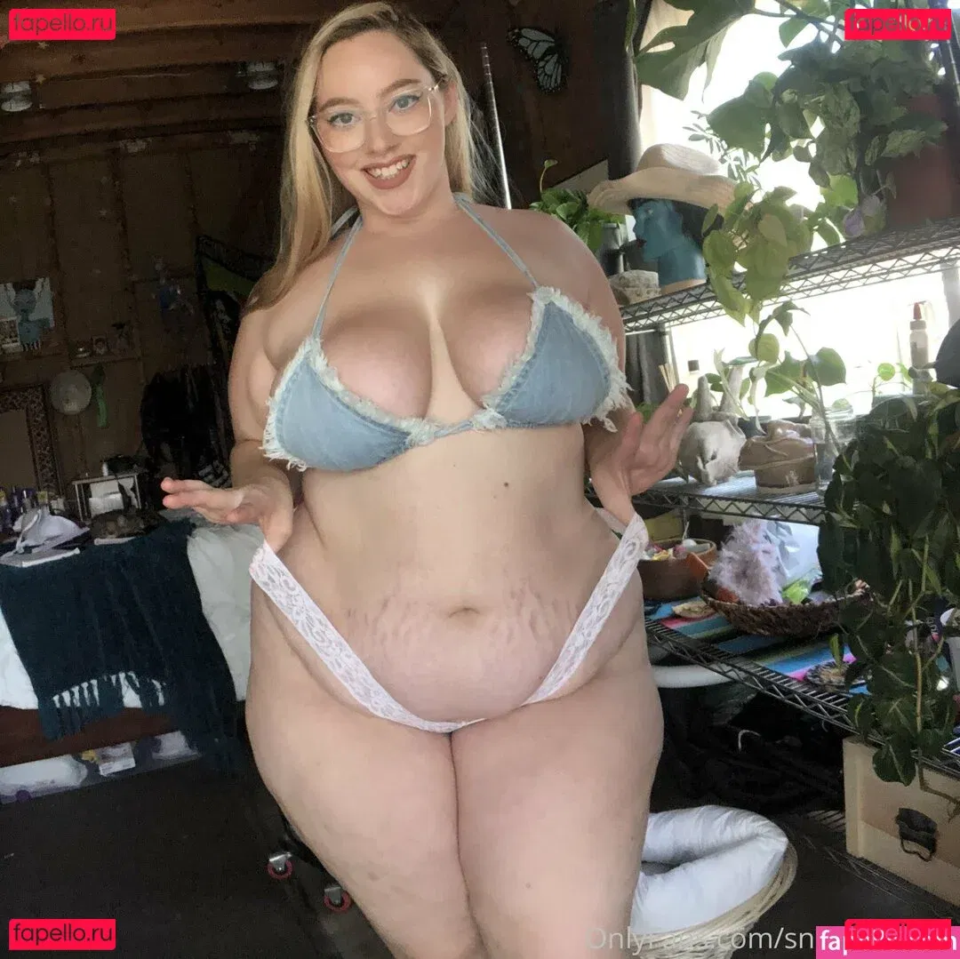 snowycakesy Onlyfans Photo Gallery 