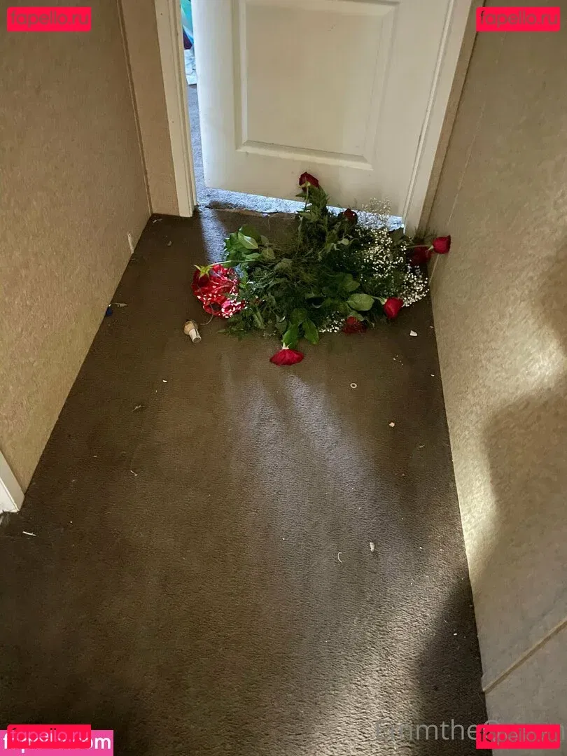 emmthequeen Onlyfans Photo Gallery 