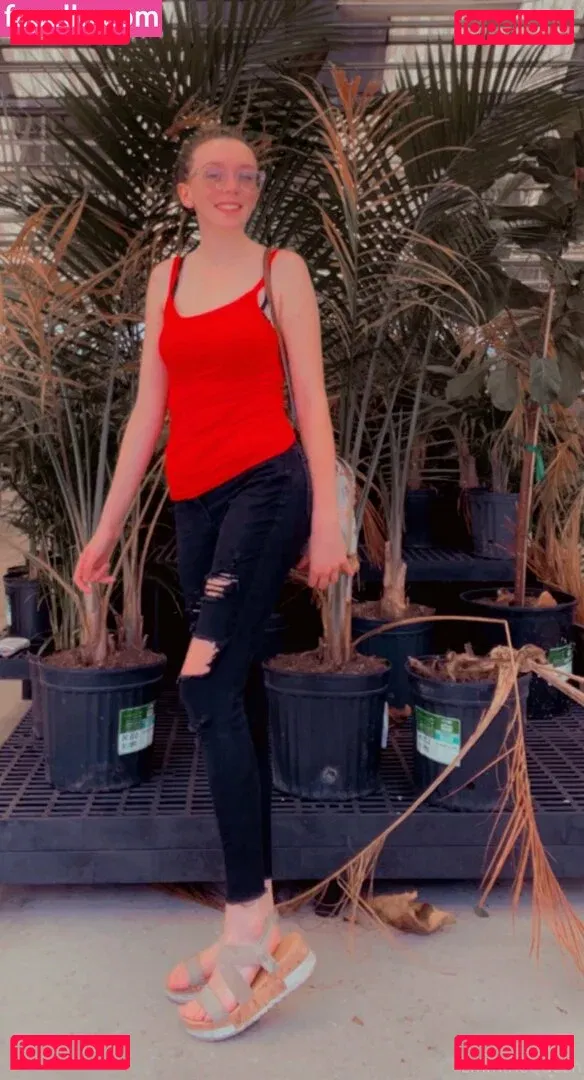 emmthequeen Onlyfans Photo Gallery 