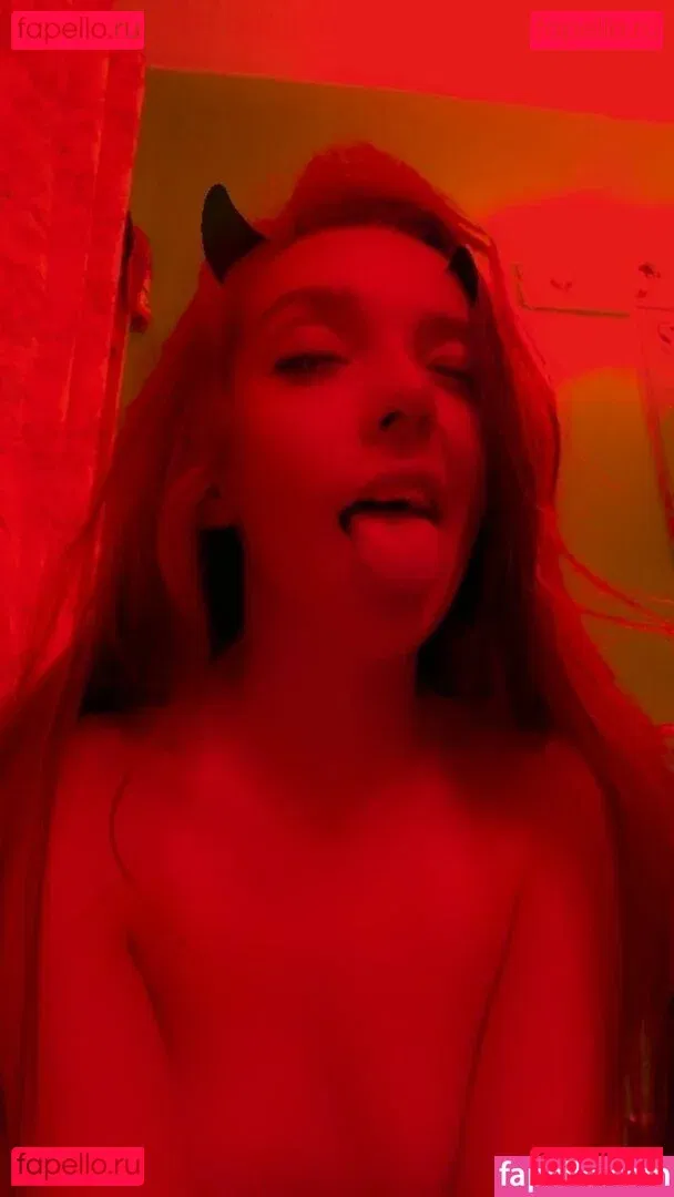 emmthequeen Onlyfans Photo Gallery 