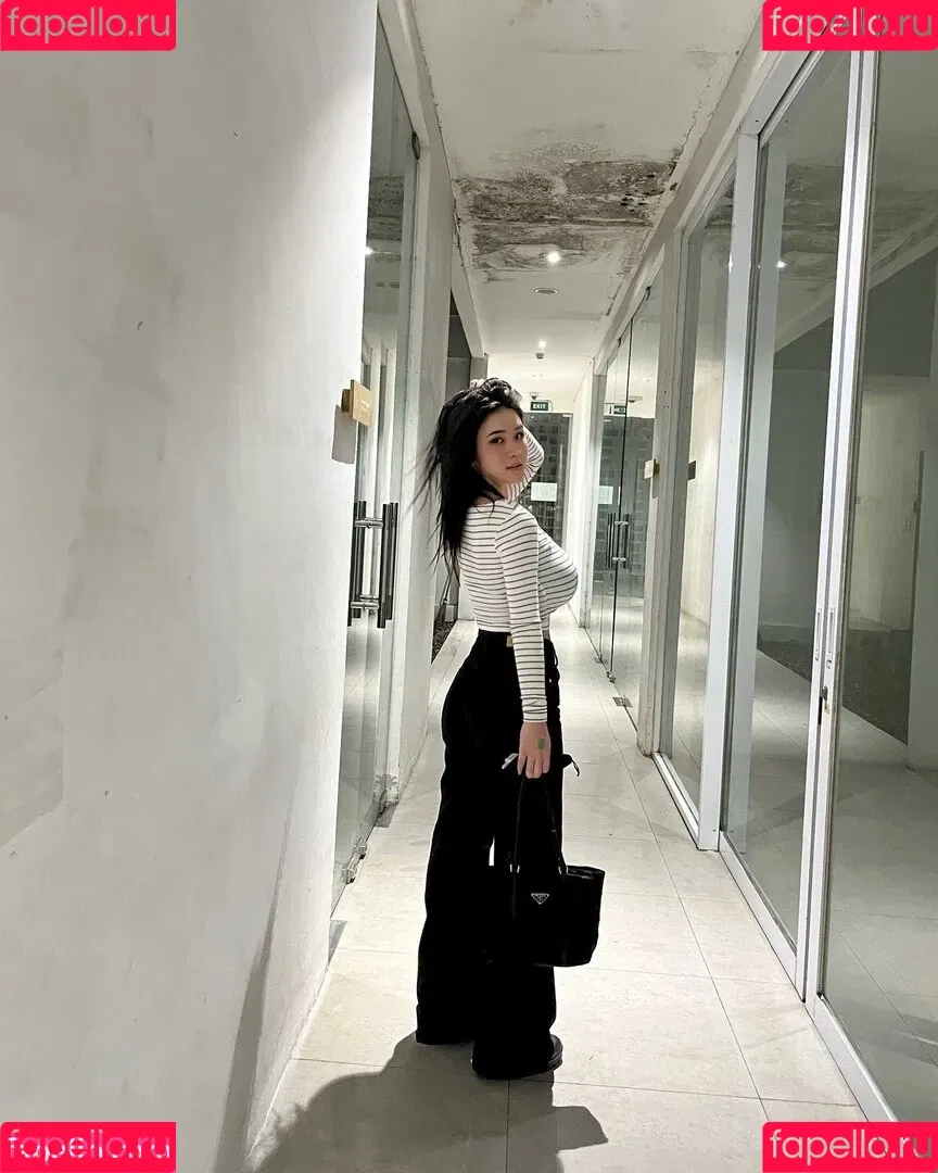 Anastasya Khosasih Onlyfans Photo Gallery 