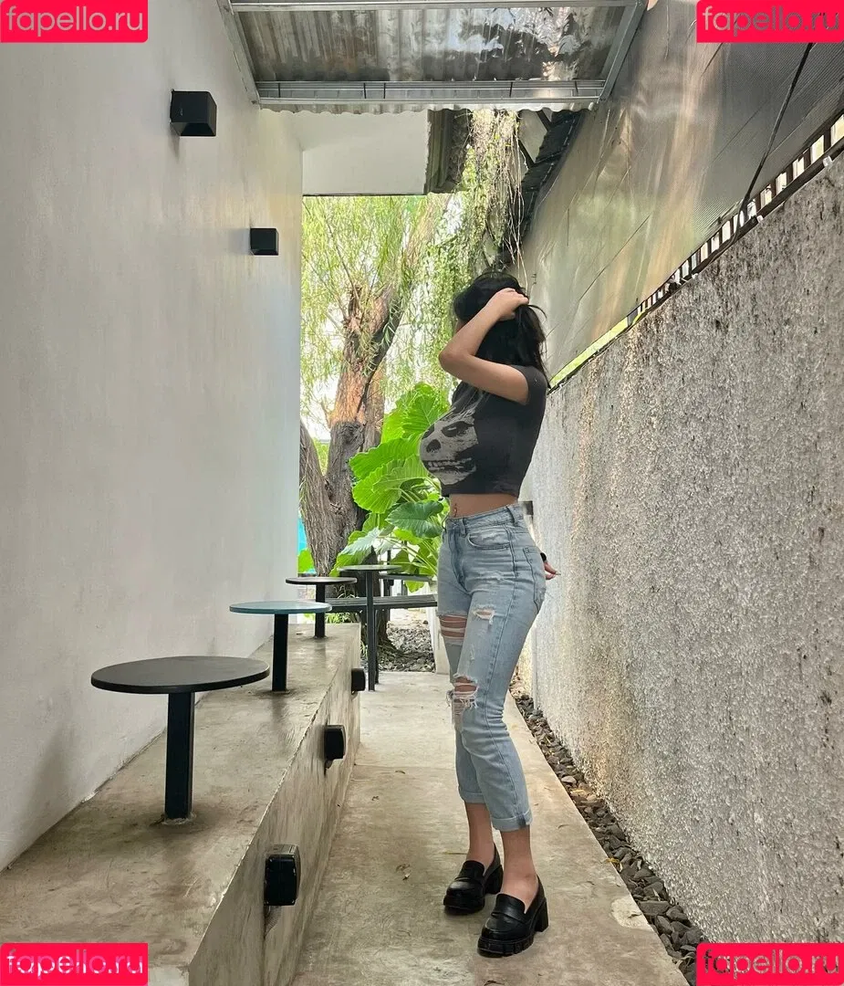 Anastasya Khosasih Onlyfans Photo Gallery 