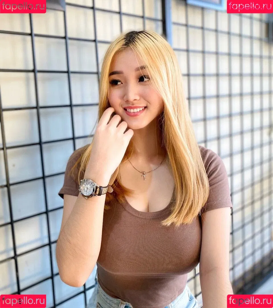 Anastasya Khosasih Onlyfans Photo Gallery 