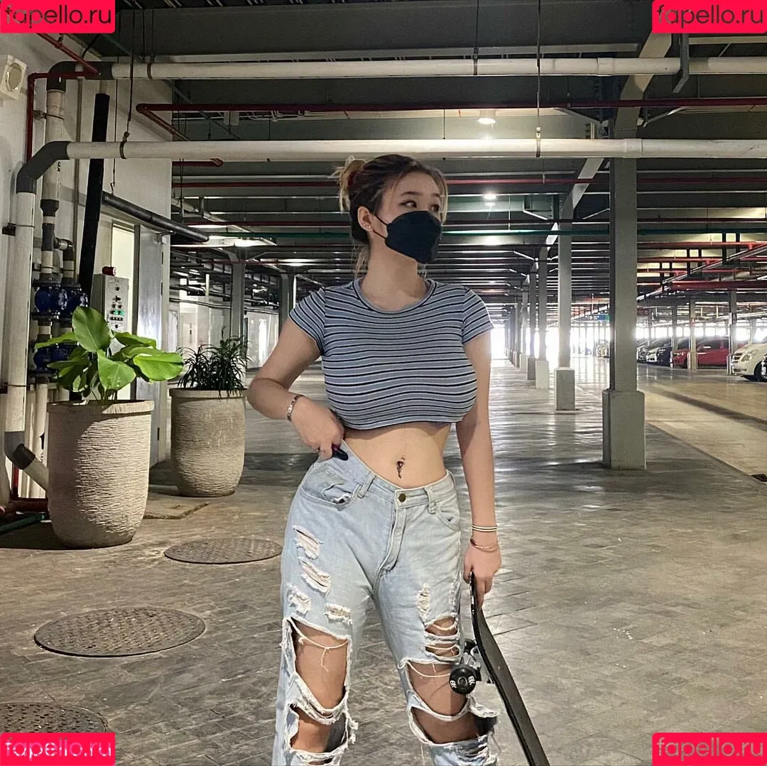 Anastasya Khosasih Onlyfans Photo Gallery 