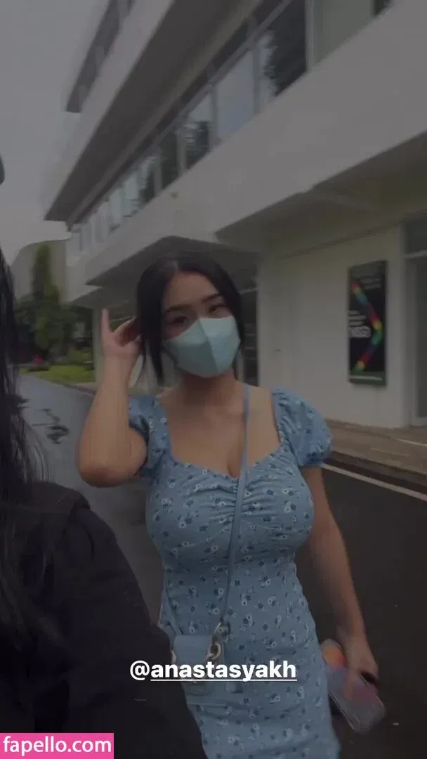 Anastasya Khosasih Onlyfans Photo Gallery 