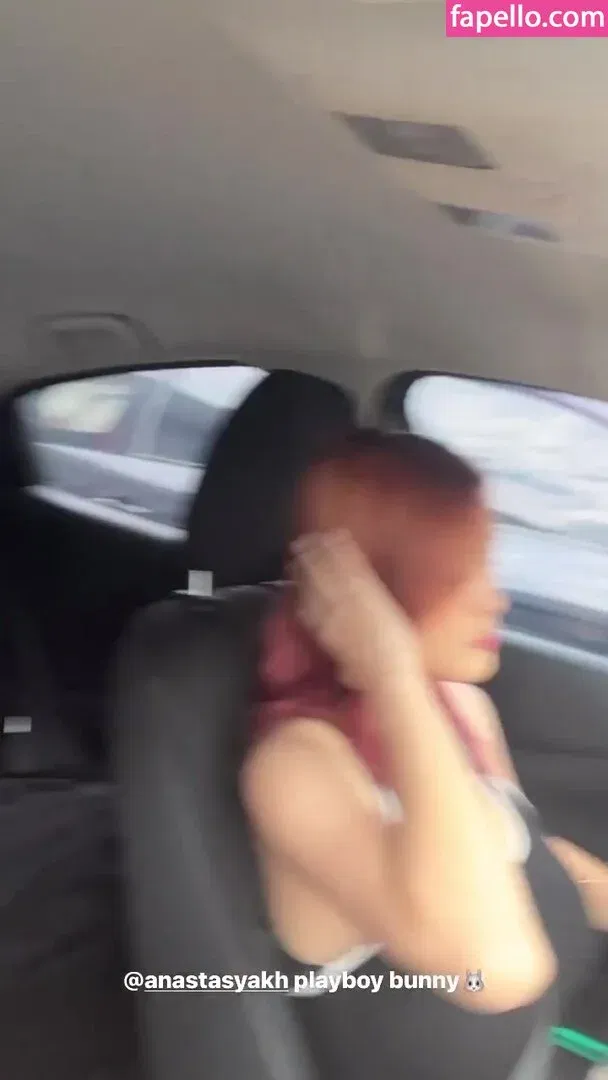 Anastasya Khosasih Onlyfans Photo Gallery 