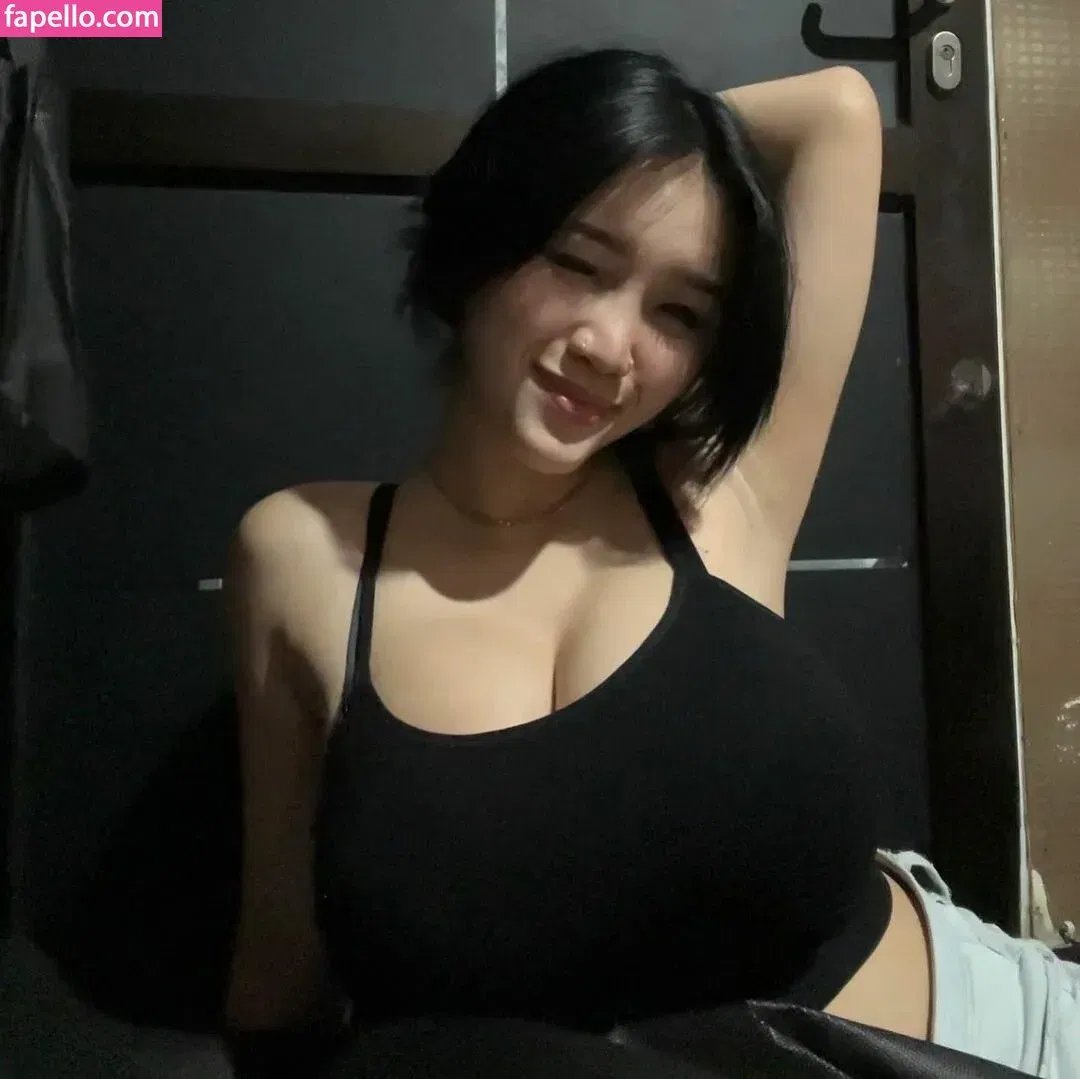 Anastasya Khosasih Onlyfans Photo Gallery 