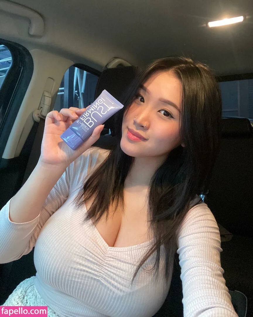 Anastasya Khosasih Onlyfans Photo Gallery 