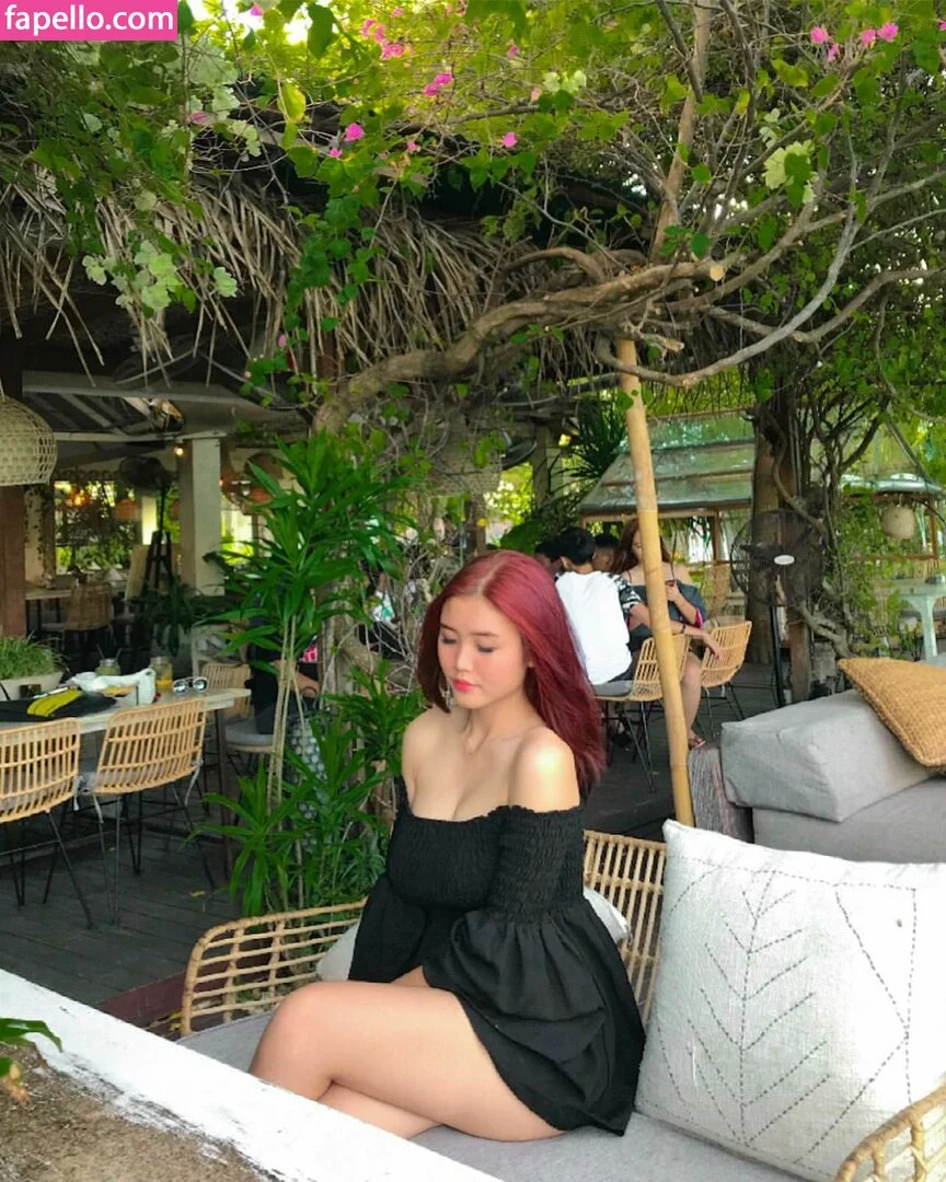 Anastasya Khosasih Onlyfans Photo Gallery 