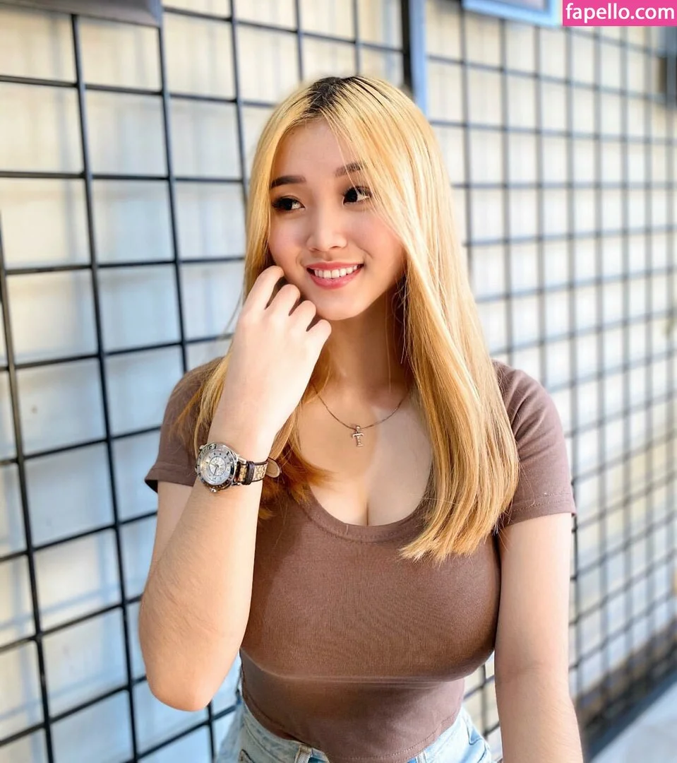 Anastasya Khosasih Onlyfans Photo Gallery 