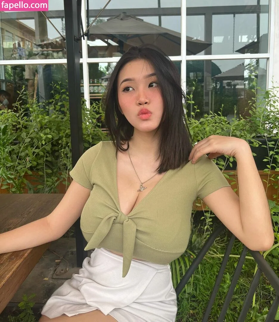 Anastasya Khosasih Onlyfans Photo Gallery 