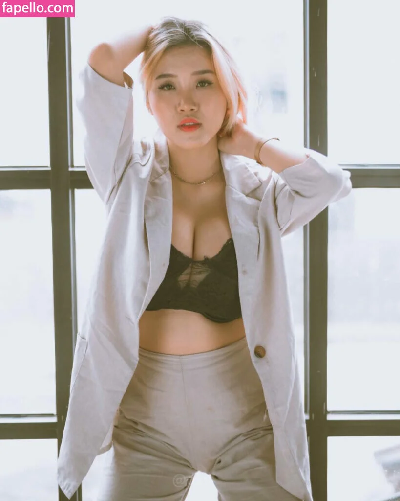 Anastasya Khosasih Onlyfans Photo Gallery 