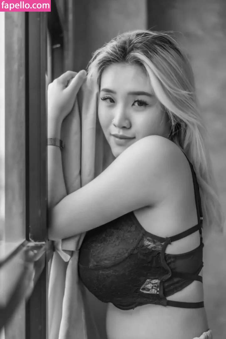 Anastasya Khosasih Onlyfans Photo Gallery 