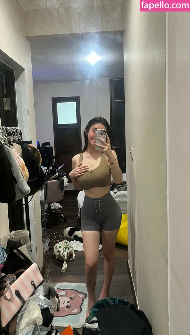 Anastasya Khosasih Onlyfans Photo Gallery 