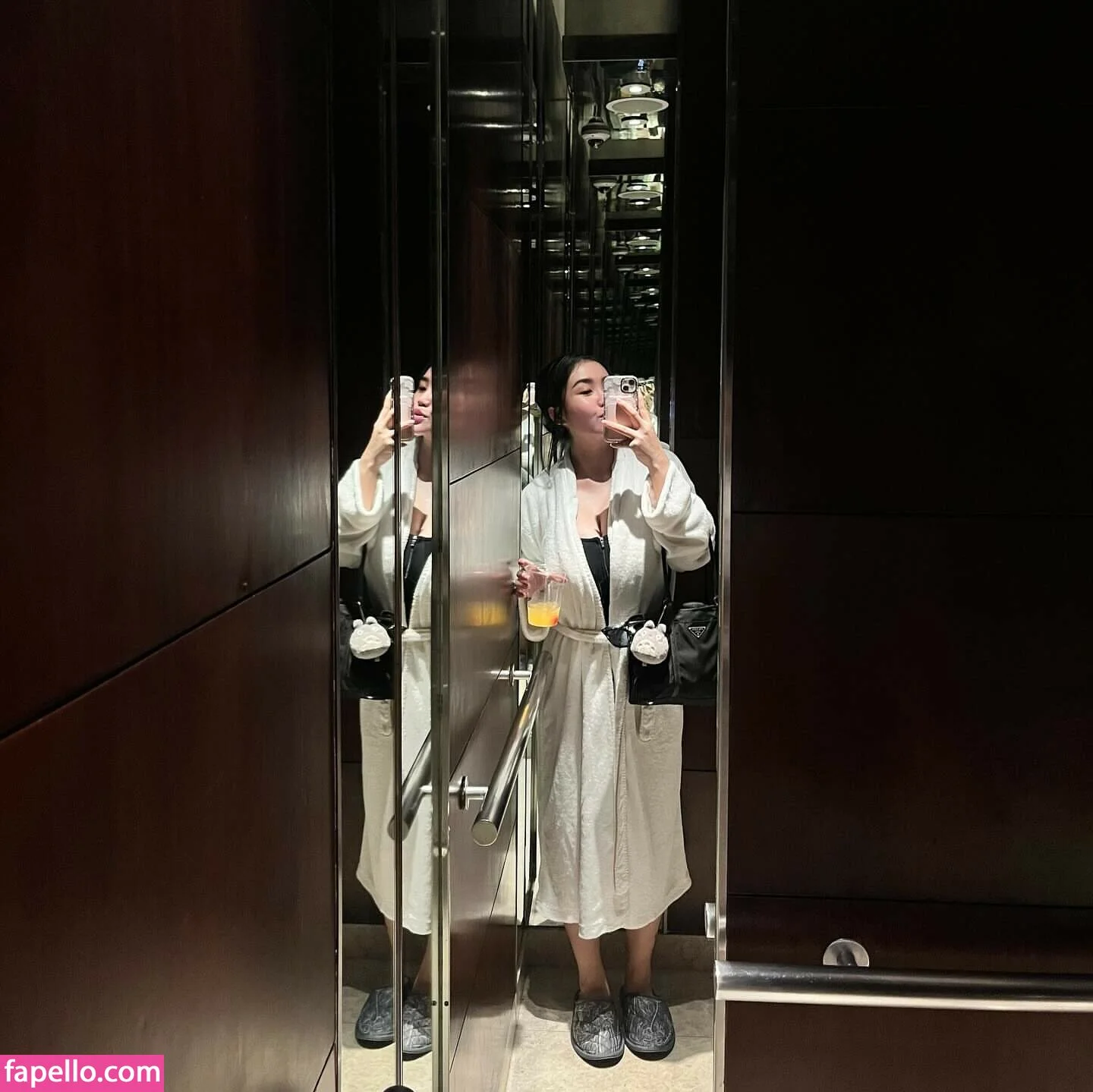 Anastasya Khosasih Onlyfans Photo Gallery 