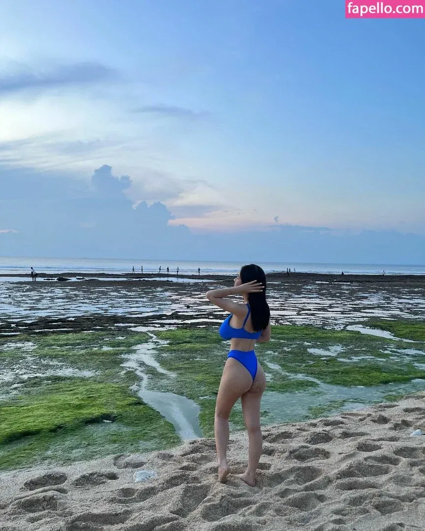 Anastasya Khosasih Onlyfans Photo Gallery 