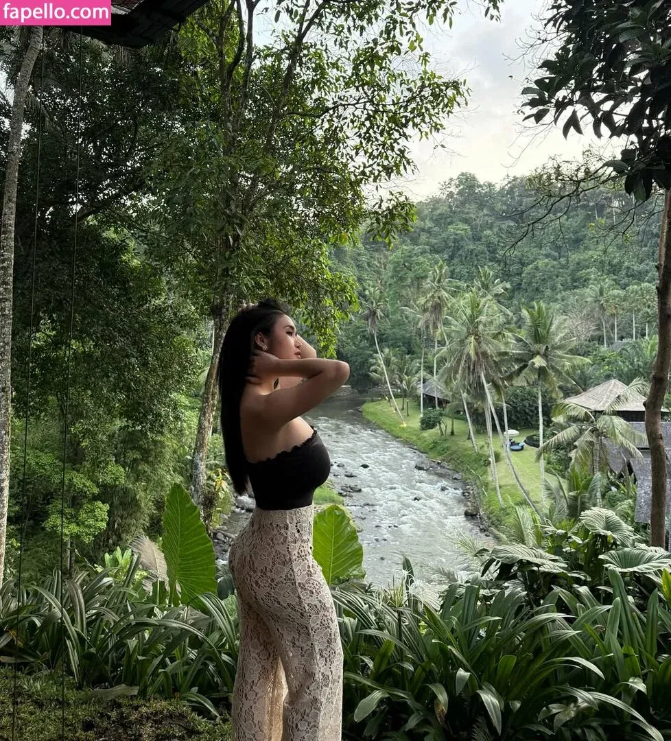 Anastasya Khosasih Onlyfans Photo Gallery 