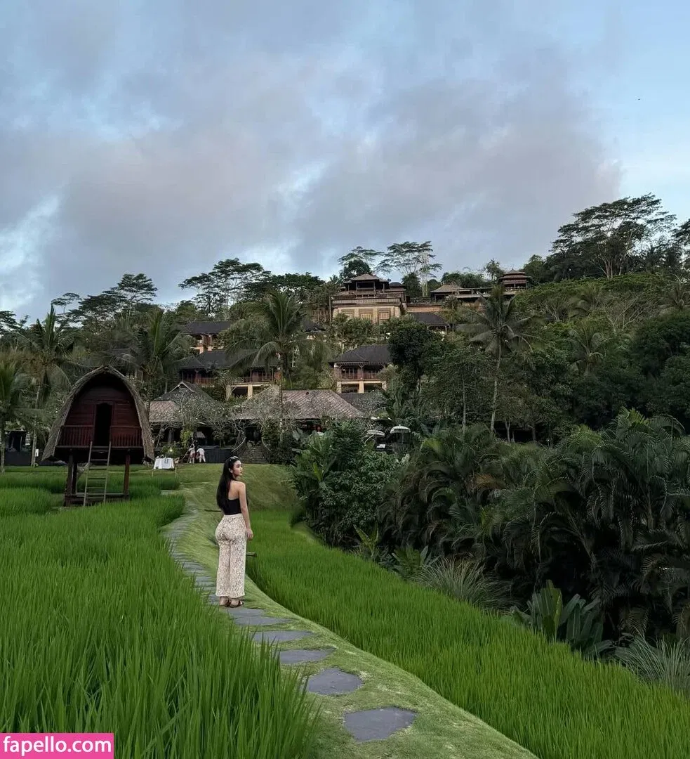 Anastasya Khosasih Onlyfans Photo Gallery 