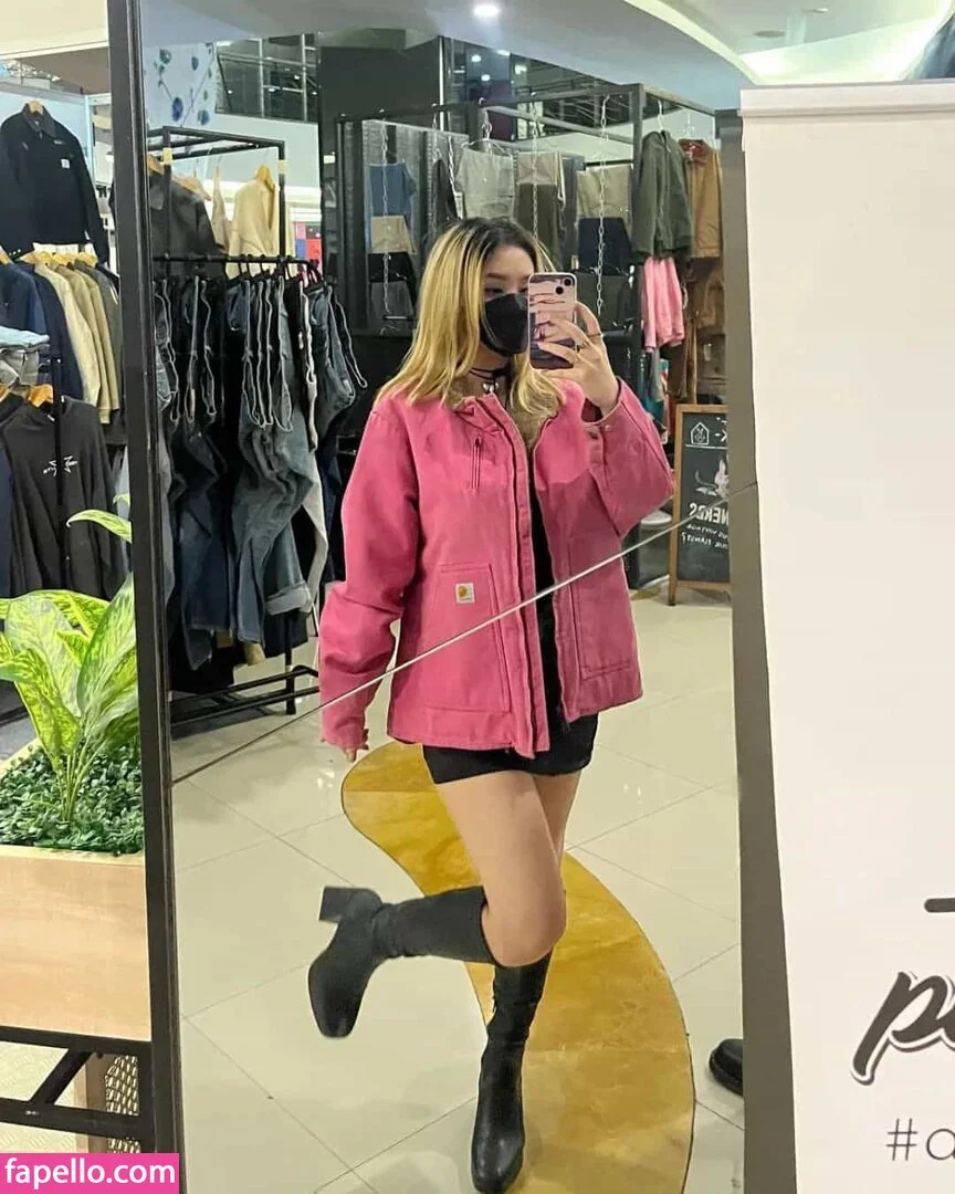 Anastasya Khosasih Onlyfans Photo Gallery 