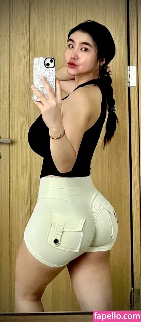 Anastasya Khosasih Onlyfans Photo Gallery 