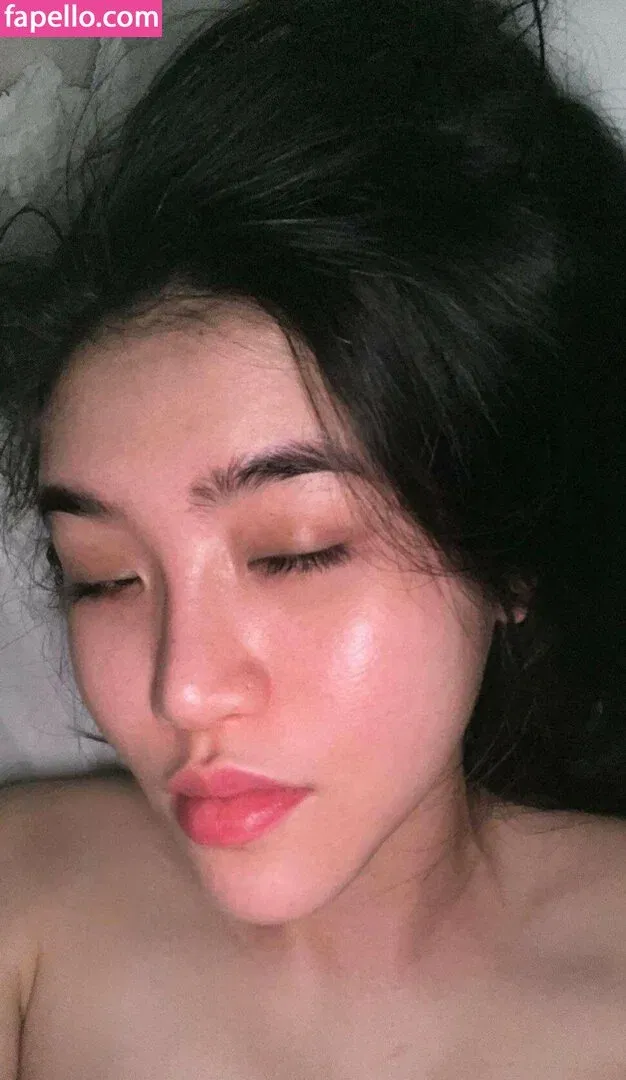 Anastasya Khosasih Onlyfans Photo Gallery 