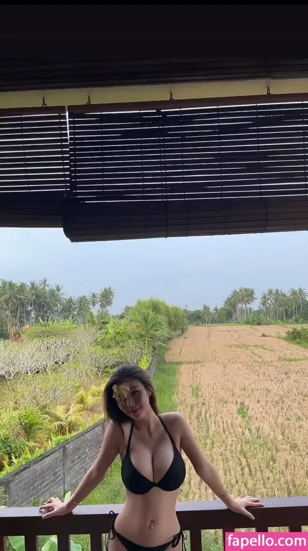 Anastasya Khosasih Onlyfans Photo Gallery 