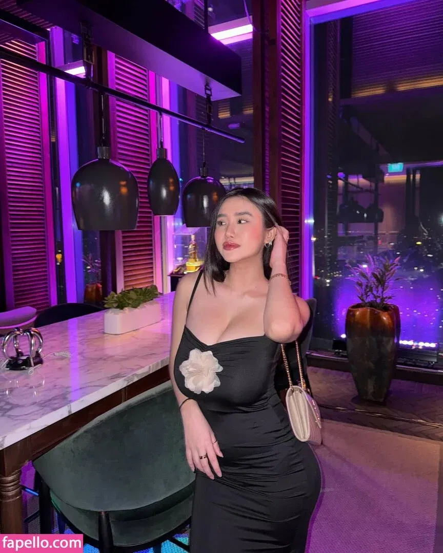 Anastasya Khosasih Onlyfans Photo Gallery 