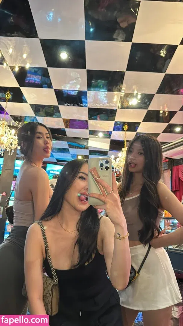 Anastasya Khosasih Onlyfans Photo Gallery 