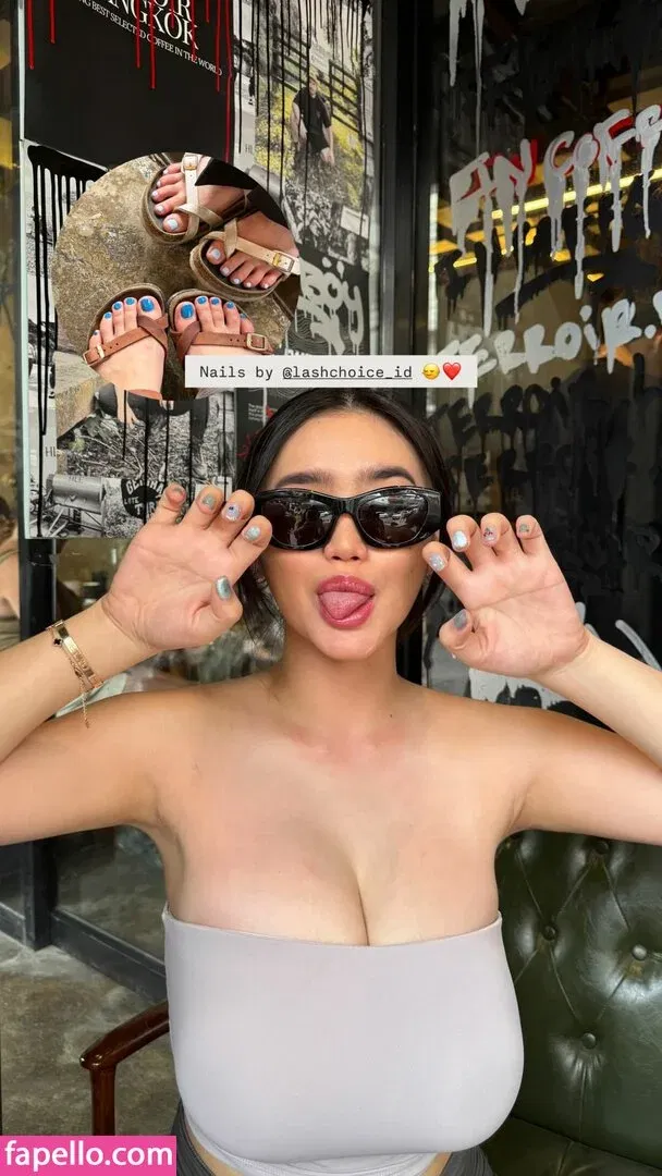 Anastasya Khosasih Onlyfans Photo Gallery 