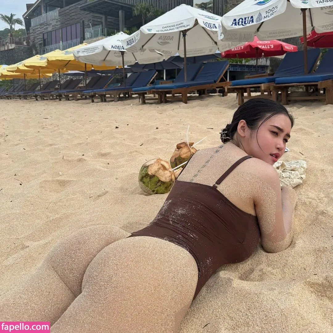 Anastasya Khosasih Onlyfans Photo Gallery 