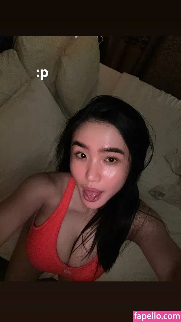 Anastasya Khosasih Onlyfans Photo Gallery 