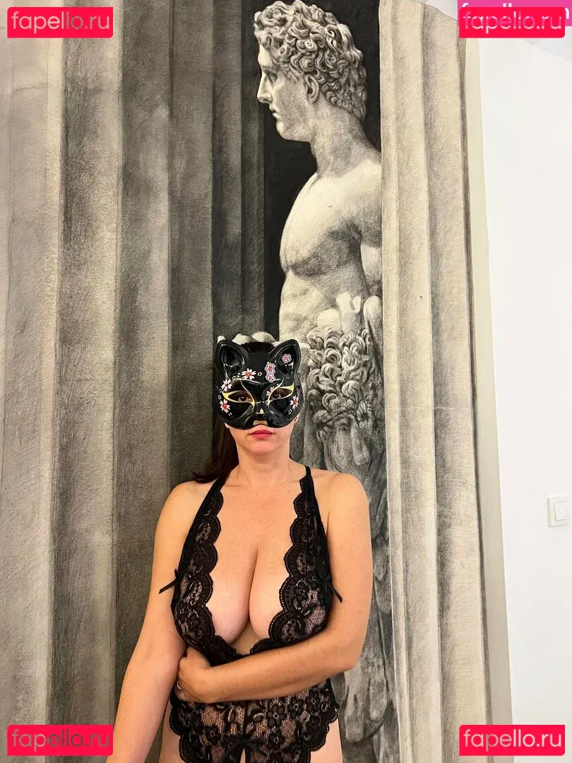 bustyxl Onlyfans Photo Gallery 