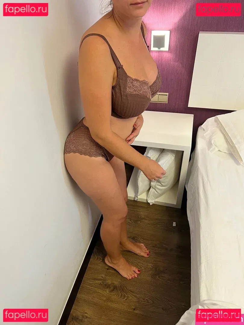 bustyxl Onlyfans Photo Gallery 