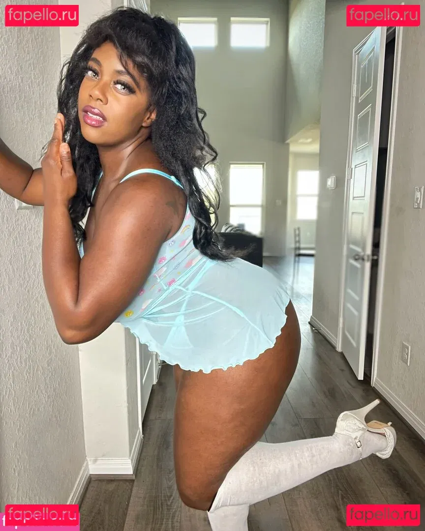 VIPPandaVII Onlyfans Photo Gallery 