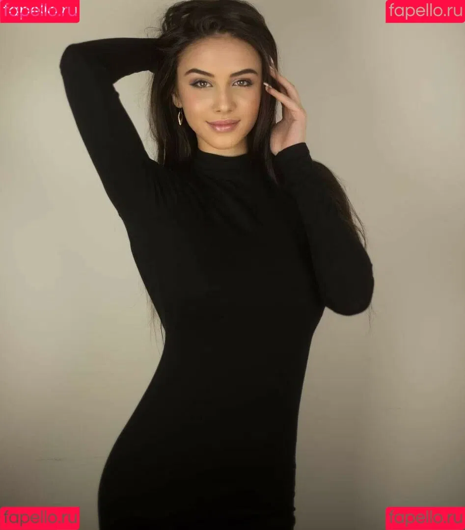 Alisa Amore Onlyfans Photo Gallery 