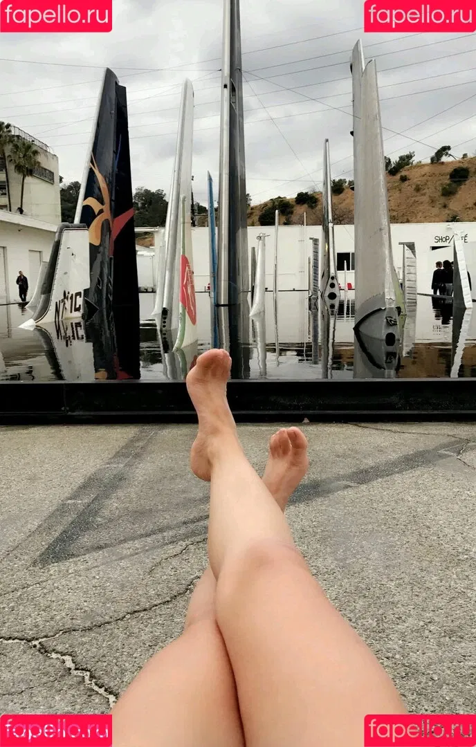 Vanessa Lengies Onlyfans Photo Gallery 