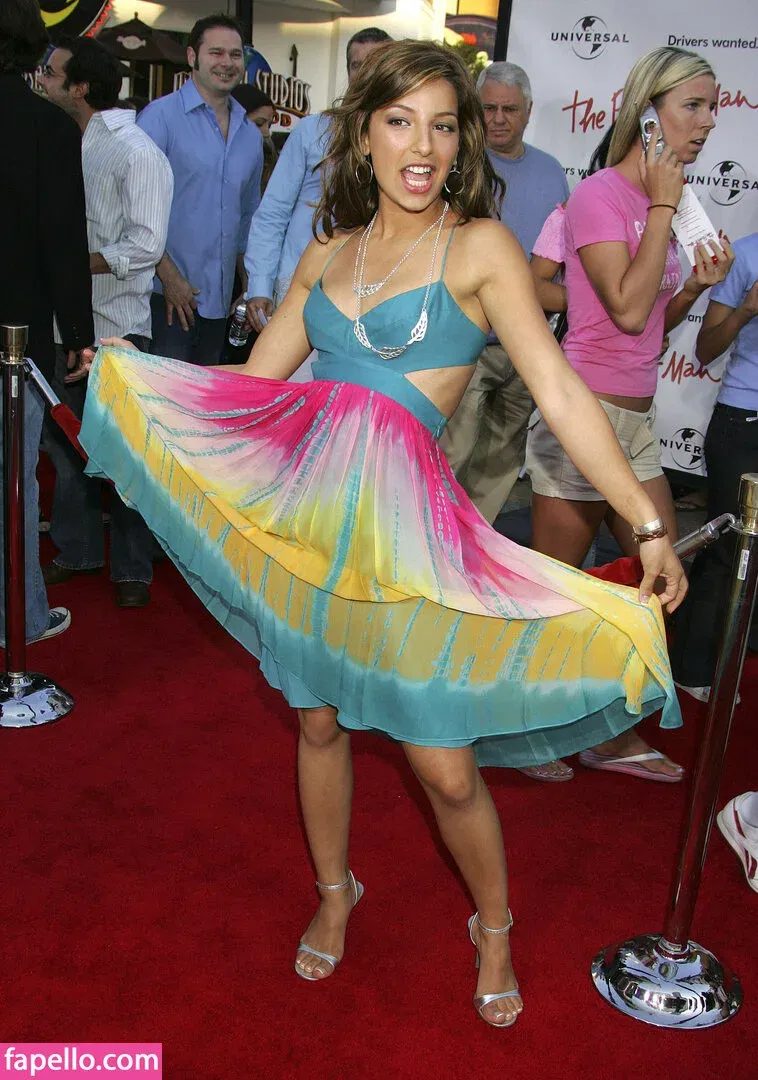 Vanessa Lengies Onlyfans Photo Gallery 