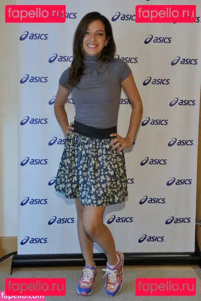 Vanessa Lengies Onlyfans Photo Gallery 