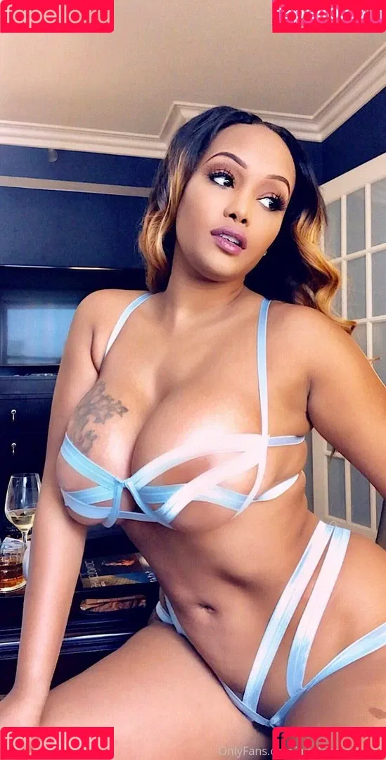 Ms_Fernandes25 Onlyfans Photo Gallery 