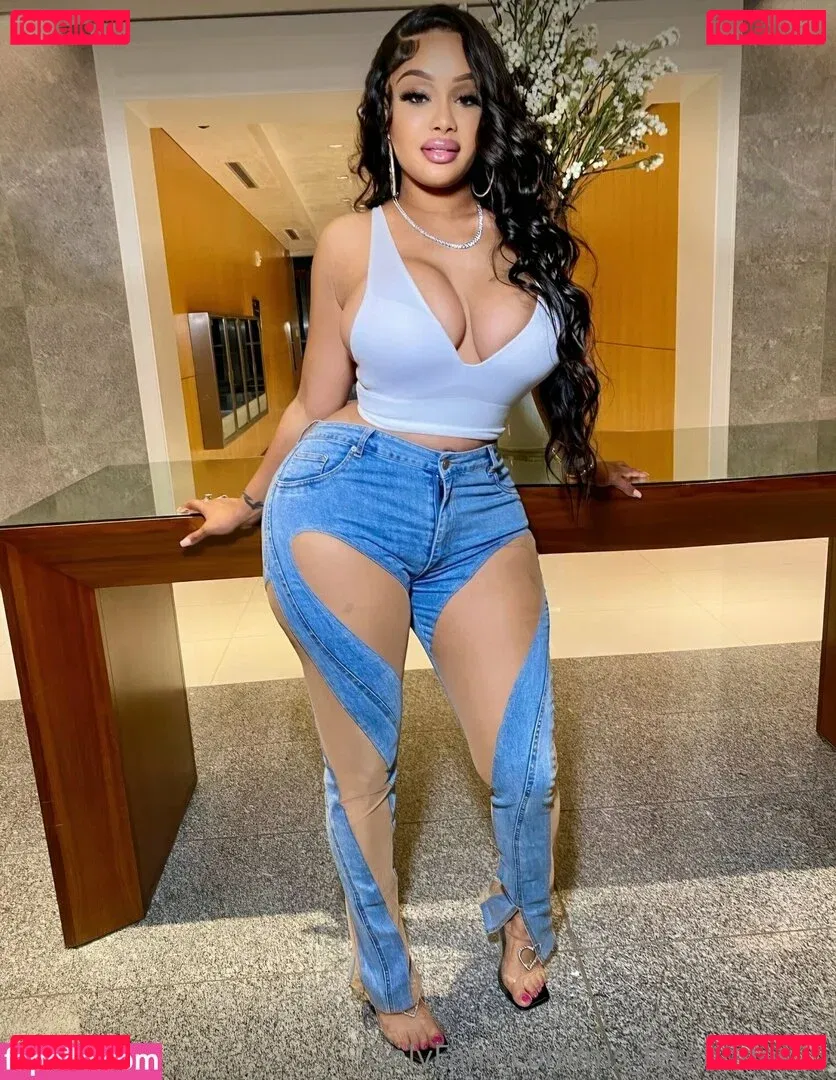 Ms_Fernandes25 Onlyfans Photo Gallery 