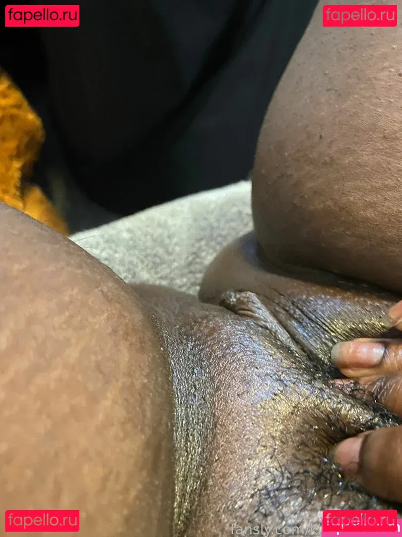 kitarakiyoshi Onlyfans Photo Gallery 