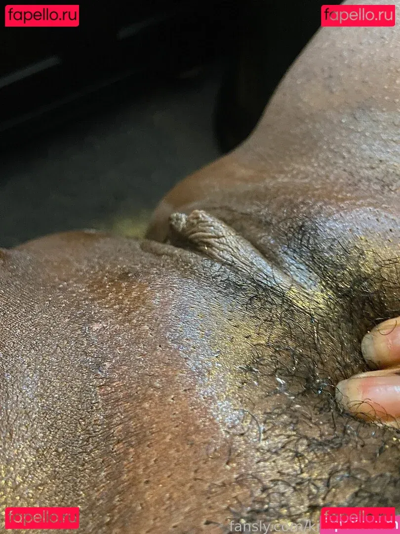 kitarakiyoshi Onlyfans Photo Gallery 