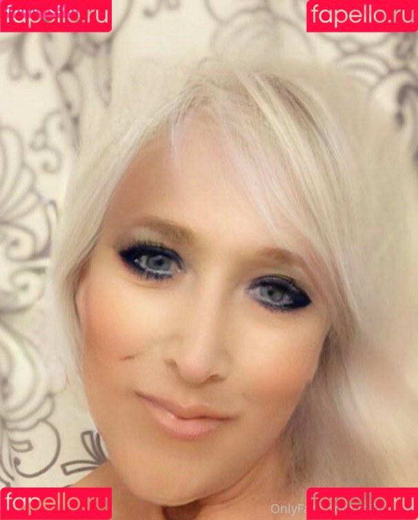 mamasuzie Onlyfans Photo Gallery 