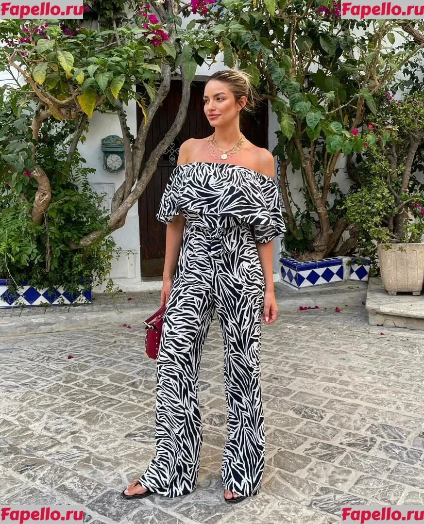 Andreea Ungur Onlyfans Photo Gallery 