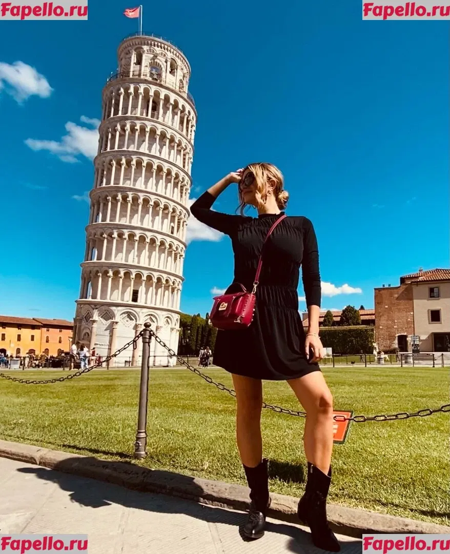 Andreea Ungur Onlyfans Photo Gallery 