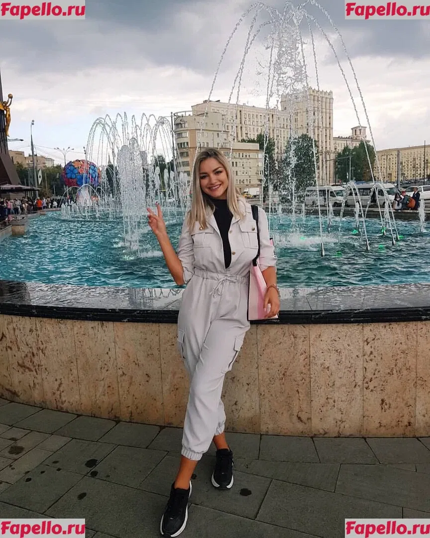 Andreea Ungur Onlyfans Photo Gallery 