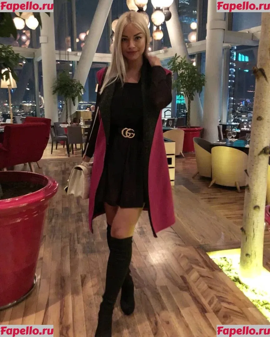 Andreea Ungur Onlyfans Photo Gallery 